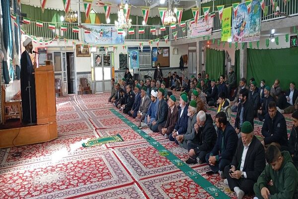 اقامه نماز عبادی،سیاسی جمعه همزمان با ایام دهه فجر در شهر بار نیشابور