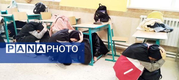 بیست و هفتمین مانور سراسری زلزله و ایمنی در مدارس شهرستان کلات