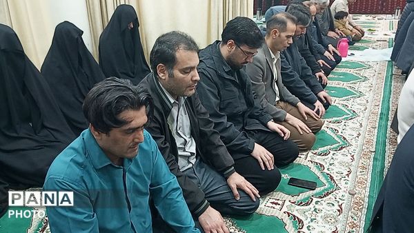  محفل انس با قرآن کریم در اداره آموزش و پرورش نیشابور 