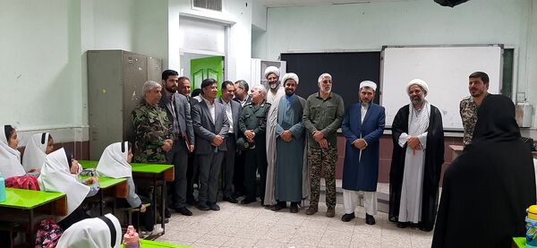  زنگ ایثار و مقاومت در آموزشگاه دخترانه فاطمه الزهراء(س) باخرز