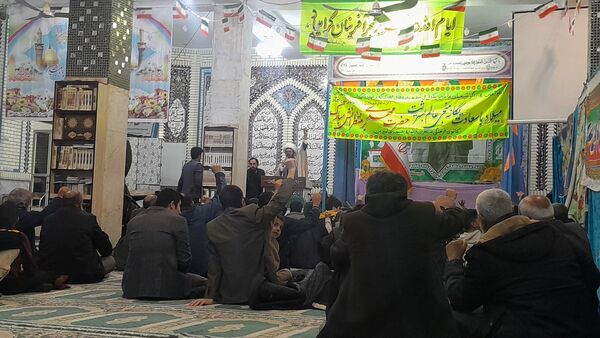 وقتی دانش‌آموزان میزبان جشن دهه فجر می‌شوند