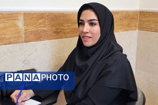 جلسه شورای معلمان دبیرستان نمونه دولتی ولایت