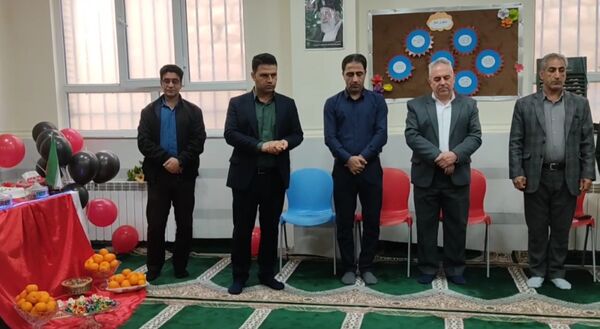 پایان شیرینِ یک آغاز؛ جشن فارغ‌التحصیلی دانشجویان آموزش ابتدایی در سما معمولان