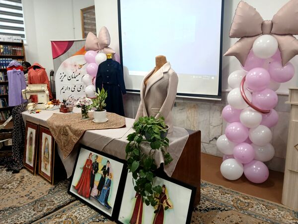 جشن روز خیاط درهنرستان کیمیاناحیه۳