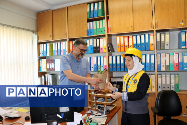 آیین تجلیل از سفیران انرژی برتر نیروگاه سیکل ترکیبی در شهرستان شیروان