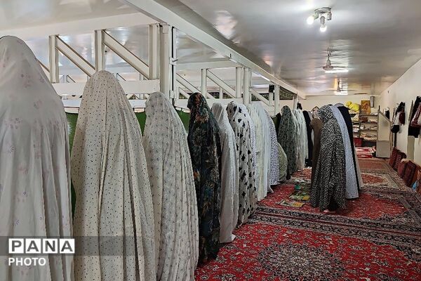 اقامه نماز عبادی سیاسی جمعه در نخستین روز از ماه محرم، مسجد جامع شهر بار