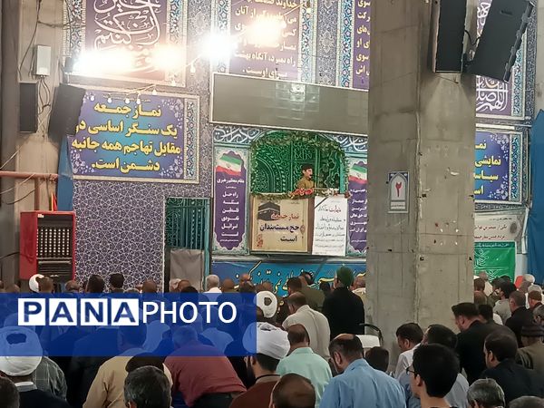 نماز جمعه با حضور پرشور مردم ولایتمدار نیشابور 