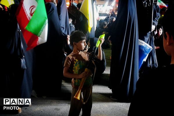  اجتماع اقتدارآمیز مردم ملارد در شب ۱۰۱ با شعار «الوعده وفا»