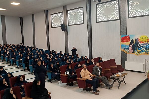 بزرگداشت هفته دفاع مقدس در کانون فاطمیه کهریزک