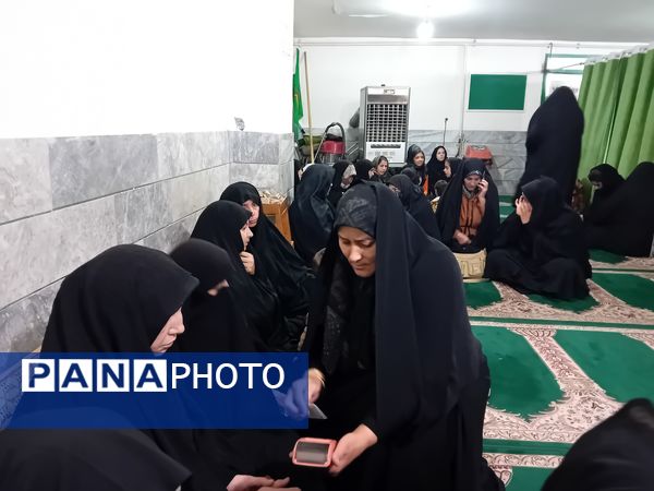 مراسم ایام فاطمیه در مسجد پنج تن آشخانه