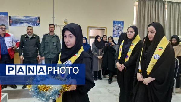 طرح اردوی تمشک در شهرستان دنا