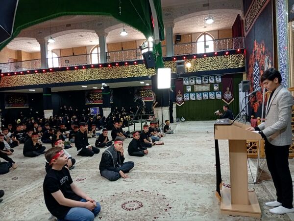 سوگواره «احلی من العسل» در حسینیه اعظم زنجان 