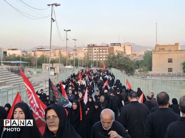 مراسم بزرگداشت امام مجاهد شهید در مصلای تهران از سوی رهبر انقلاب