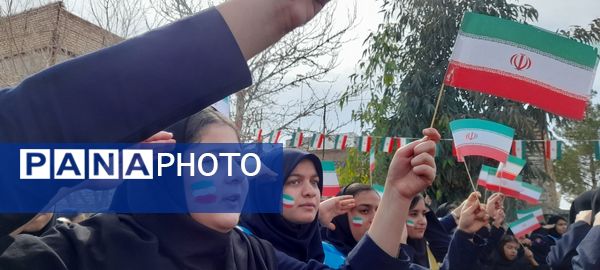 جام اقتدار در آموزشگاه مرحوم پاکدل خلیل آباد 