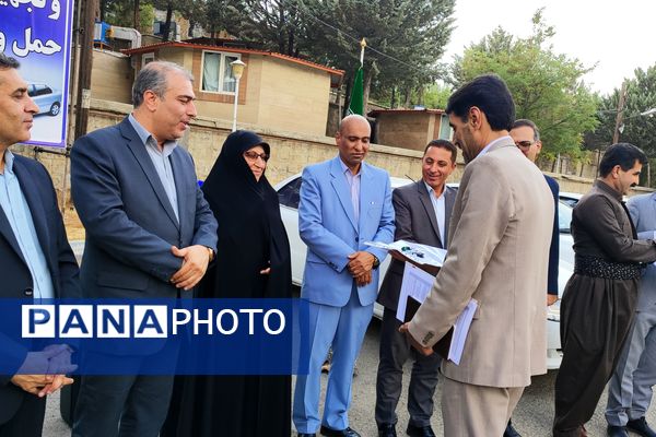 نوسازی و تجهیز ناوگان حمل و نقل اداری آموزش‌ و پرورش کردستان با توزیع ۱۶ دستگاه سمند سورن