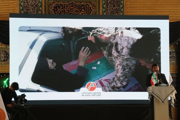 حضور پرشور بسیجیان شهرستان جاجرم در گردهمایی عظیم بسیجیان جاجرم، هم نوا با طنین نام شهید گمنام