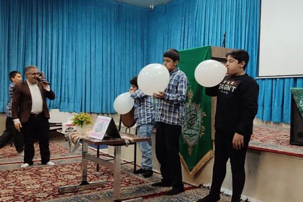 گرامیداشت روز مادر در مدارس اسلامشهر