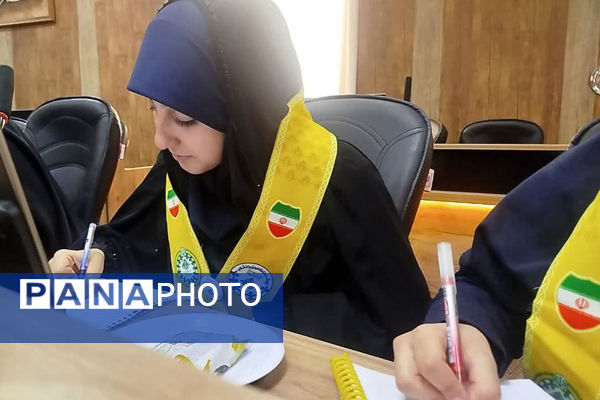 انتخابات مجلس دانش‌آموزی دختران در ناحیه ۴ شیراز