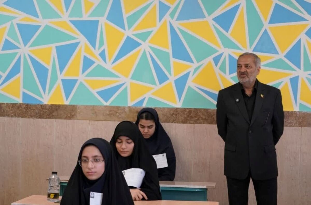 حضور وزیر آموزش و پرورش در جمع داوطلبان آزمون مدارس سمپاد و نمونه دولتی مشهد