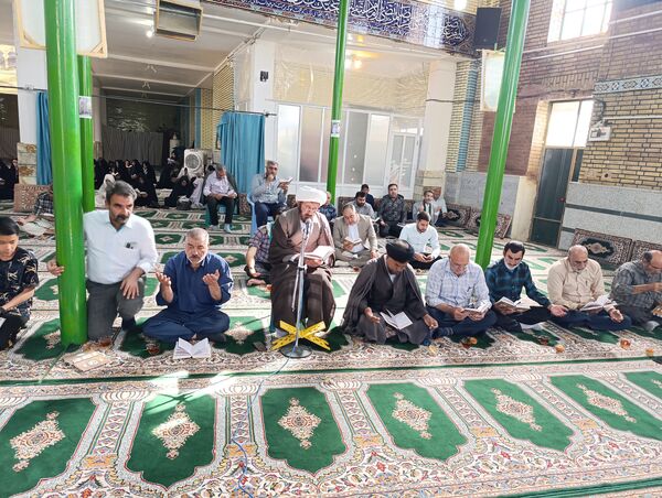 مراسم قرائت دعای ندبه در شهر سفیددشت 