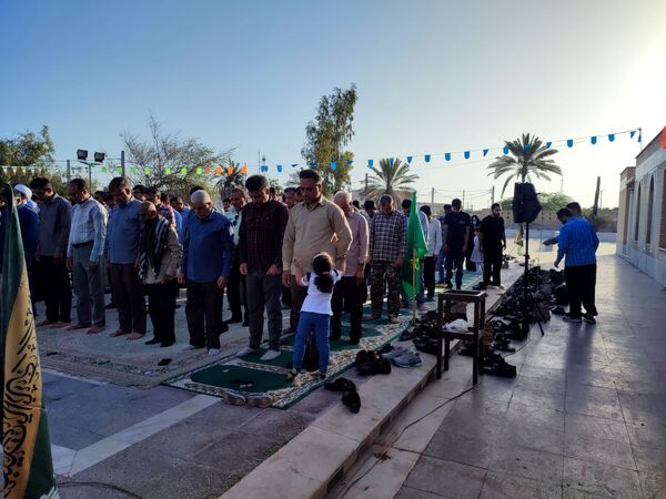 نماز عید سعید فطر در بوموسی