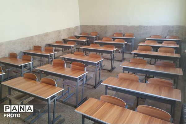 پروژه مهر و تحول در تجهیزات هنرستان شهید خرازی