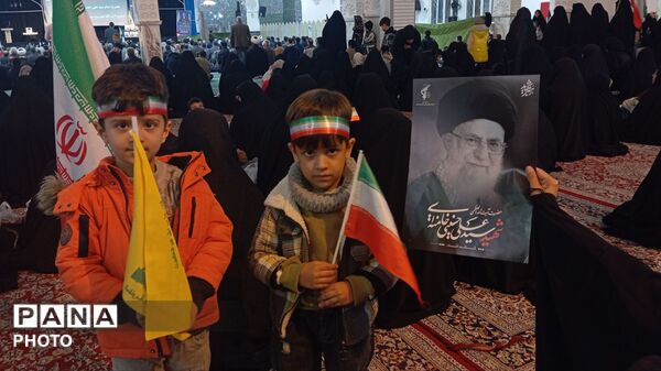 ما پای عهد هستیم