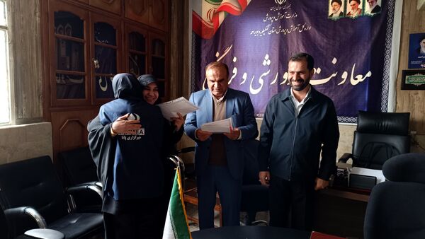نشست دانش‌آموز خبرنگاران پانا کهگیلیویه و بویراحمد با معاونت پرورشی به‌مناسبت اعتکاف دانش‌آموزی