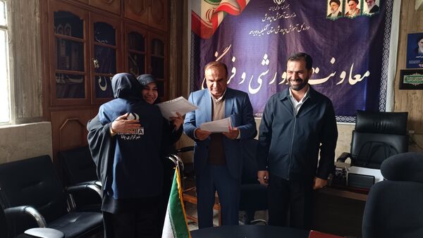 نشست دانش‌آموز خبرنگاران پانا کهگیلیویه و بویراحمد با معاونت پرورشی به‌مناسبت اعتکاف دانش‌آموزی