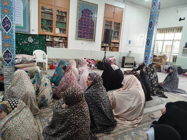 آینه‌های نور: لحظاتی سرشار از صمیمیت و گفتگو در اعتکاف دانش‌آموزی