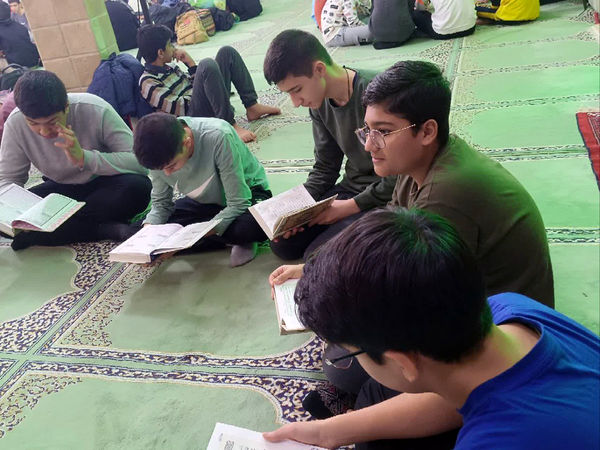 اعتکاف دانش‌آموزان مسجد انقلاب شهرستان بجنورد 