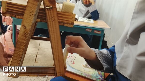 جشن میلاد حضرت زینب(س) و گرامیداشت روز پرستار در مدرسه سردار شهید قاسم سلیمانی