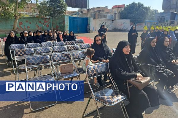 مراسم گرامیداشت هفته بهداشت روان در دبستان هاشمی رفسنجانی شهرستان قرچک 
