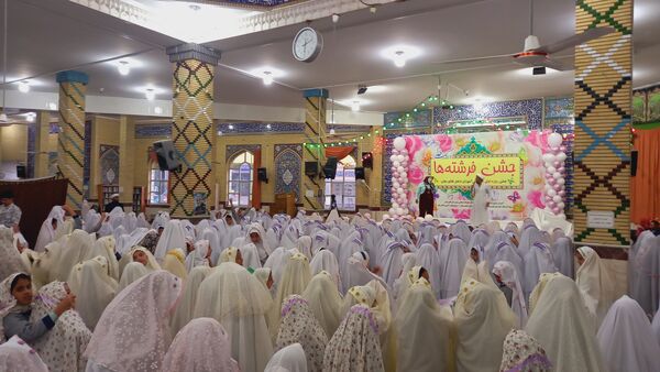 جشن بزرگ فرشته‌ها با حضور ۶۰۰ دانش‌آموز روزه اولی در فلاورجان