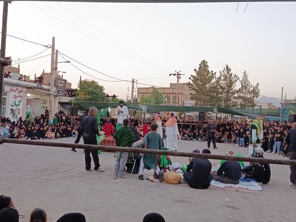 تعزیه خوانی روز عاشورا در دهستان رزق‌آباد