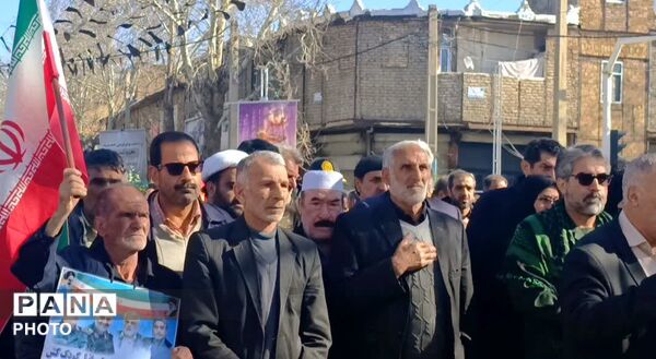 مراسـم تشییـع و تدفین پیکر مطهر شهید مدافع وطن رضا یوسفوند در شهرستان سلسله