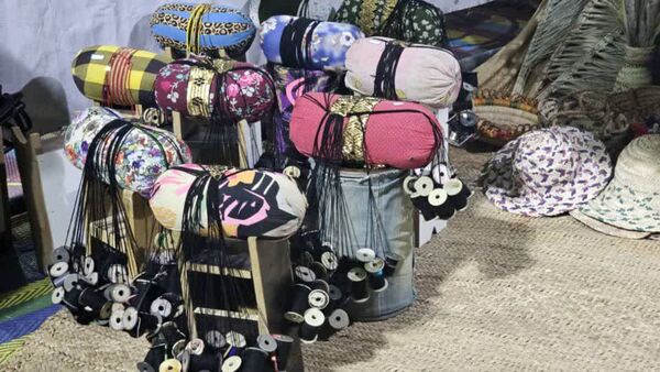 نمایشگاه دستاوردهای بانوان شهر شمیل بندرعباس