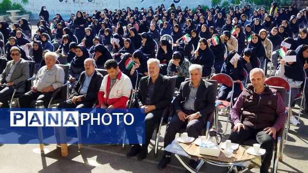 جشن عاطفه‌ها در مدارس اسکو