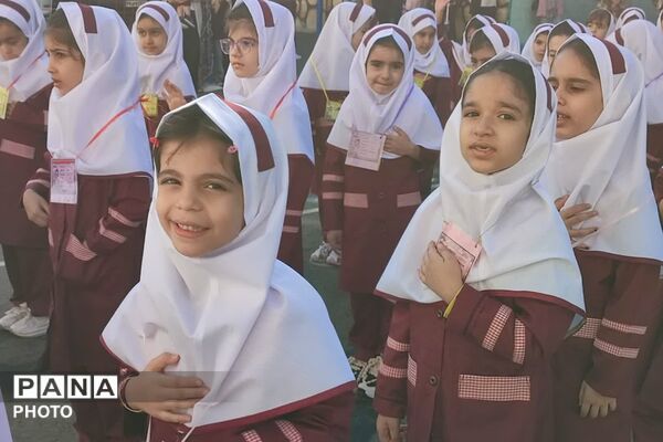 زنگِ مهر در بهارستان دو؛ از فرشته‌ها تا شکوفه‌ها