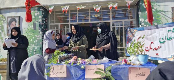 تقدیر از برترین‌های پرورشی و آموزشی در مدرسه سنجی ارچنگ