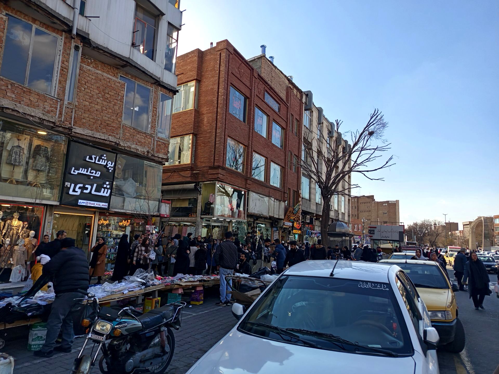 حال و هوای بازار تبریز در عید 