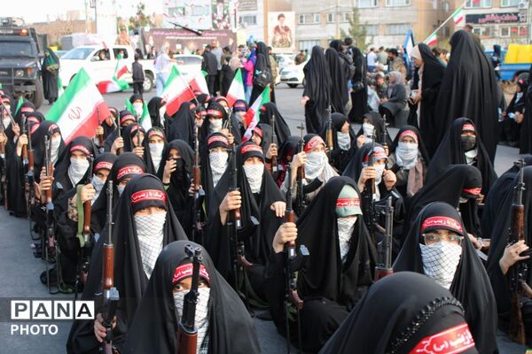 اجتماع بزرگ دختران ایران به مناسبت ولادت حضرت معصومه (س) و روز دختر در پردیس