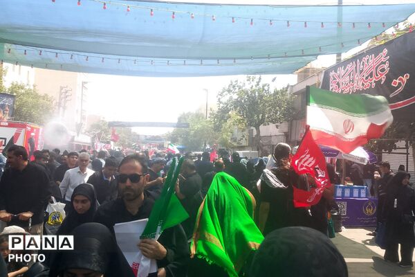 روایت جاماندگان اربعین از میدان امام حسین(ع) تا حرم حضرت عبدالعظیم(ع)