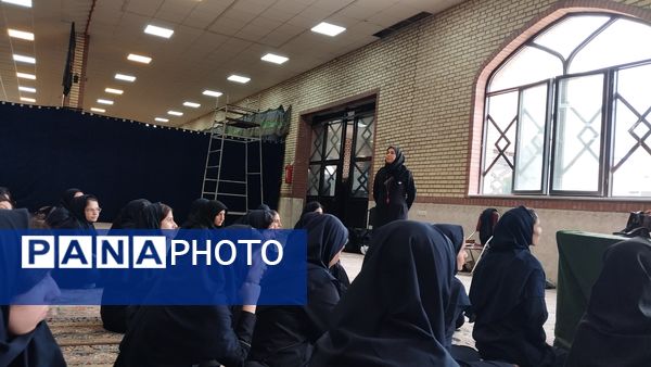 اردوی آمادگی دفاعی مدارس متوسطه دوم در کانون شهید سبحانی کرج 