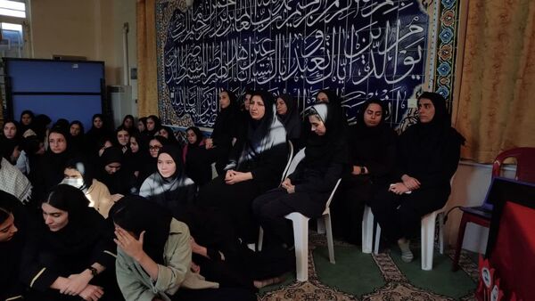 برگزاری آیین فاطمیه در دبیرستان نمونه دولتی حضرت زینب (س)