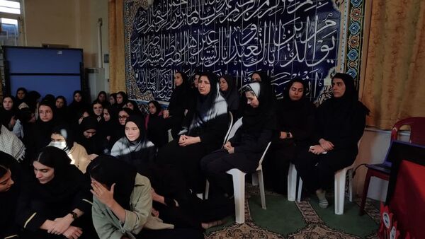برگزاری آیین فاطمیه در دبیرستان نمونه دولتی حضرت زینب (س)