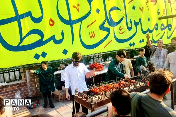 حماسه آفرینی فرهنگیان و نوجوانان ملاردی در  جشن غدیر