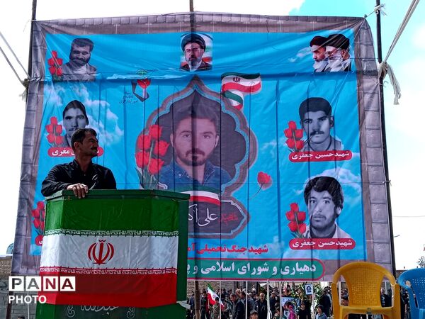 مراسم تشیع پیکر مطهر شهید علی اکبر خوافی در میان‌جلگه روستای سالاری 