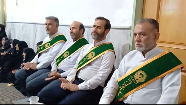 جشن ولادت امام رضا(ع) در مسجد ابوالفضل شهر حبیب آباد 