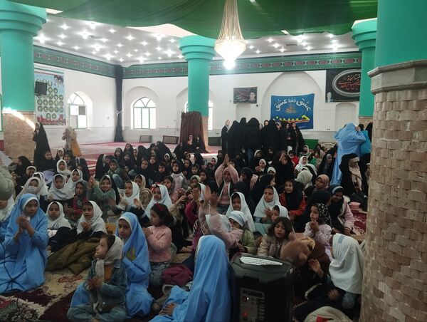 مراسم ولادت حضرت فاطمه زهرا در مهدیه صاحب زمان روستای دهنو شهرستان خلیل آباد